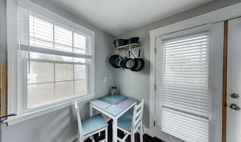 45 Hammond St 3, Newport, RI 02840