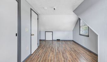 8 Fox Hill Ter, Ansonia, CT 06401