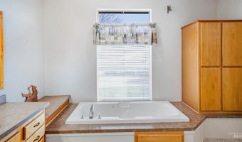 19397 Cloverland Rd, Asotin, WA 99402
