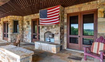 300 Eagle Point Dr, Albany, KY 42602