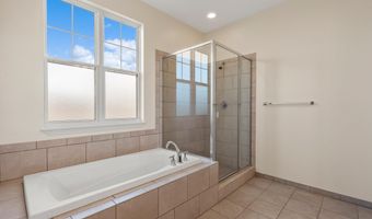 189 Kuena Ln, Kahului, HI 96732