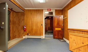 1743 US Route 5 S, Barnet, VT 05821