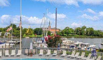 301 BURNSIDE St C 202, Annapolis, MD 21403