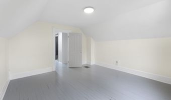 719 E 7th St, Auburn, IN 46706