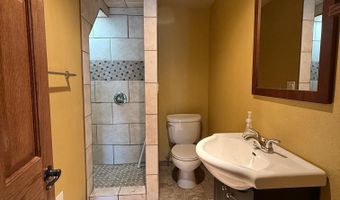 136 1st Ave, Alden, MN 56009