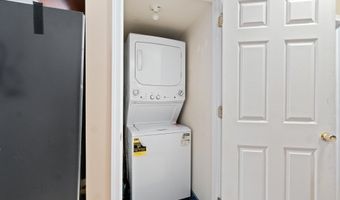 313 AVENUE C 4, Bayonne, NJ 07002