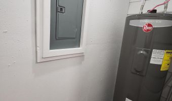 506 S Griffith Ave, Aurora, MO 65605