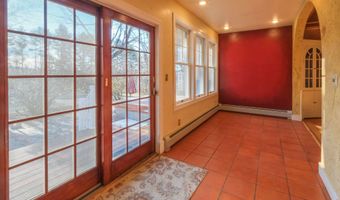 109 Sahagian Rd, Belgrade, ME 04917