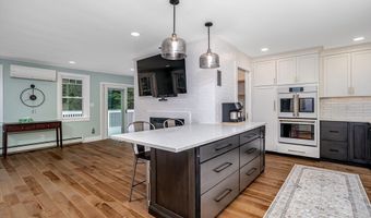 2409 W State Rd, Ashby, MA 01431