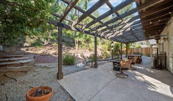 30729 Lakefront Dr, Agoura Hills, CA 91301