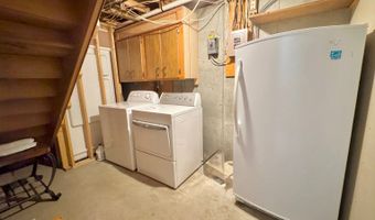 112 8403rd St SW, Bowman, ND 58623