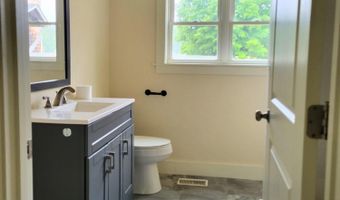 83 Marsh Rd, Belfast, ME 04915