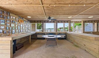 3736 Janiero Rd, Arapahoe, NC 28510