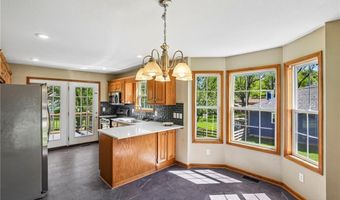 204 E 8th St, Adrian, MO 64720