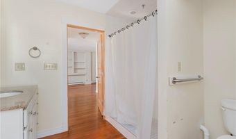 1 Columbia Ave, Jamestown, RI 02835