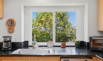 3720 Southridge Way, Oceanside, CA 92056