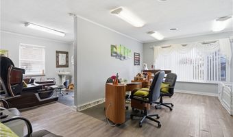2530 Mill St, Aliquippa, PA 15001