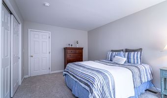 48 Cider Mill Rd, Bedford, NH 03110