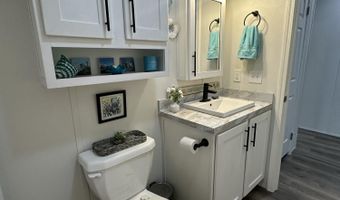 25 Park Ln, Arundel, ME 04046