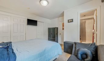 60 Overland Ave, Amityville, NY 11701