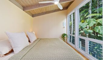 98 KAIWIKI Rd, Hilo, HI 96720