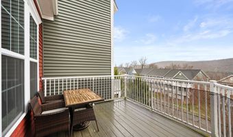 19 Mill Rd 19, Danbury, CT 06810