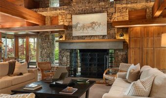 749 Stillmont Cir, Cashiers, NC 28717