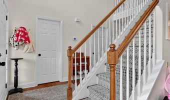 6092 Martha N Dr, Aurora, IN 47001