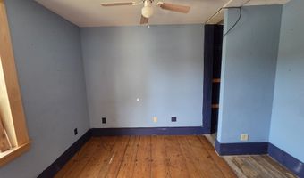 128 Elm St, Cabot, VT 05647