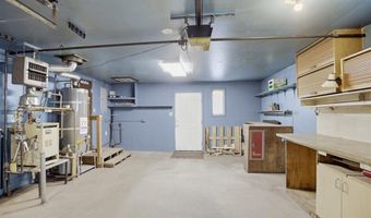 2101 Roosevelt Dr, Anchorage, AK 99517