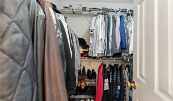 3625 Cherry Ridge Blvd, Decatur, GA 30034
