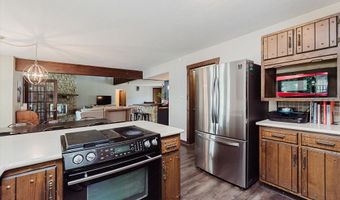 8414 Gallant Fox Dr, Indianapolis, IN 46217