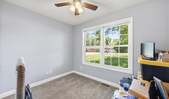 108 Farrar Dr, Aurora, IN 47001