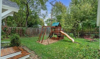 436 Pinewood St, Ann Arbor, MI 48103