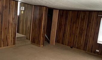 153 W KING St, Abbottstown, PA 17301