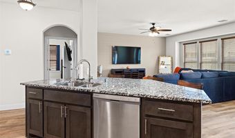1121 Snowy Owl Dr, Alvarado, TX 76009
