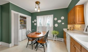19 Church St, Alton, NH 03809