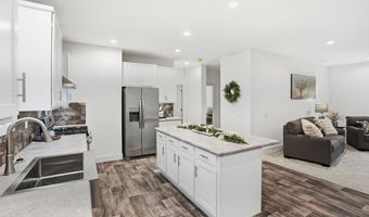 10790 Downhill Dr, Belle Fourche, SD 57717