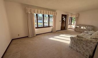 51 Elm Blvd, Babbitt, MN 55706