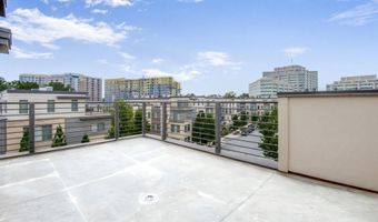 10374 JACOBSEN St, Bethesda, MD 20817