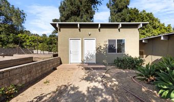 590 Alosta Dr, Camarillo, CA 93010
