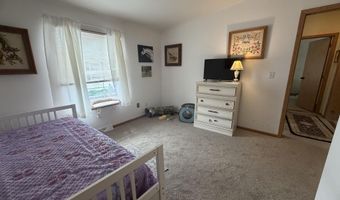 29 I St, Bangor, ME 04401