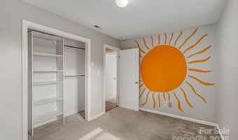 47 Pensacola Ave, Arden, NC 28704