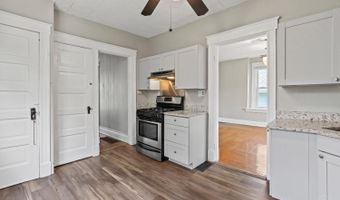 6717 Bramble Ave, Cincinnati, OH 45227