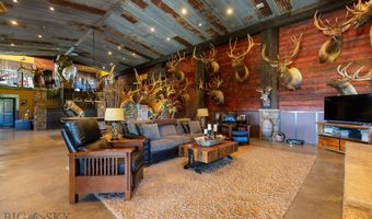 13920 Theisen Rd, Belgrade, MT 59714