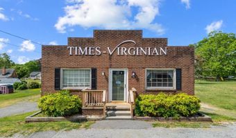 589 Court St, Appomattox, VA 24522
