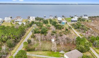 106 Engman Ave, Bay St. Louis, MS 39520