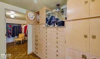 625 Skyline Dr, Cody, WY 82414