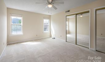 4805 Breakers Ln, Asheville, NC 28806