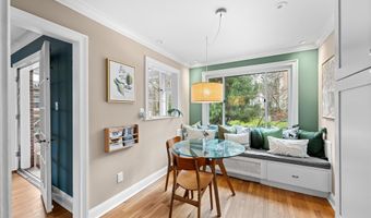 4820 LINNEAN Ave NW, Washington, DC 20008